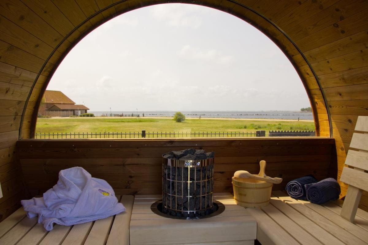 Inselblume 82 - Bungalow Am Suedstrand Mit Meerblick Burgtiefe auf Fehmarn Exteriör bild